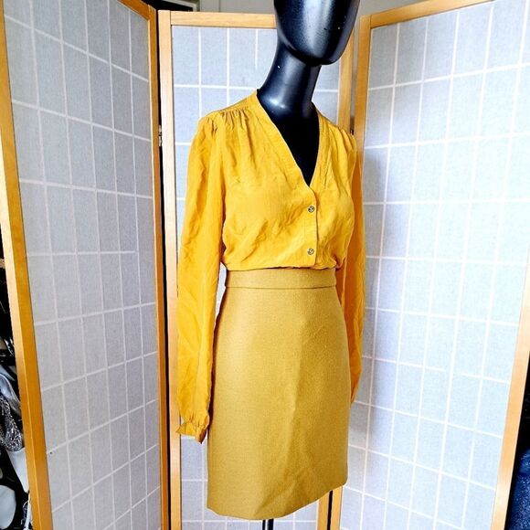 Tory Burch top  - Picture 1 of 11